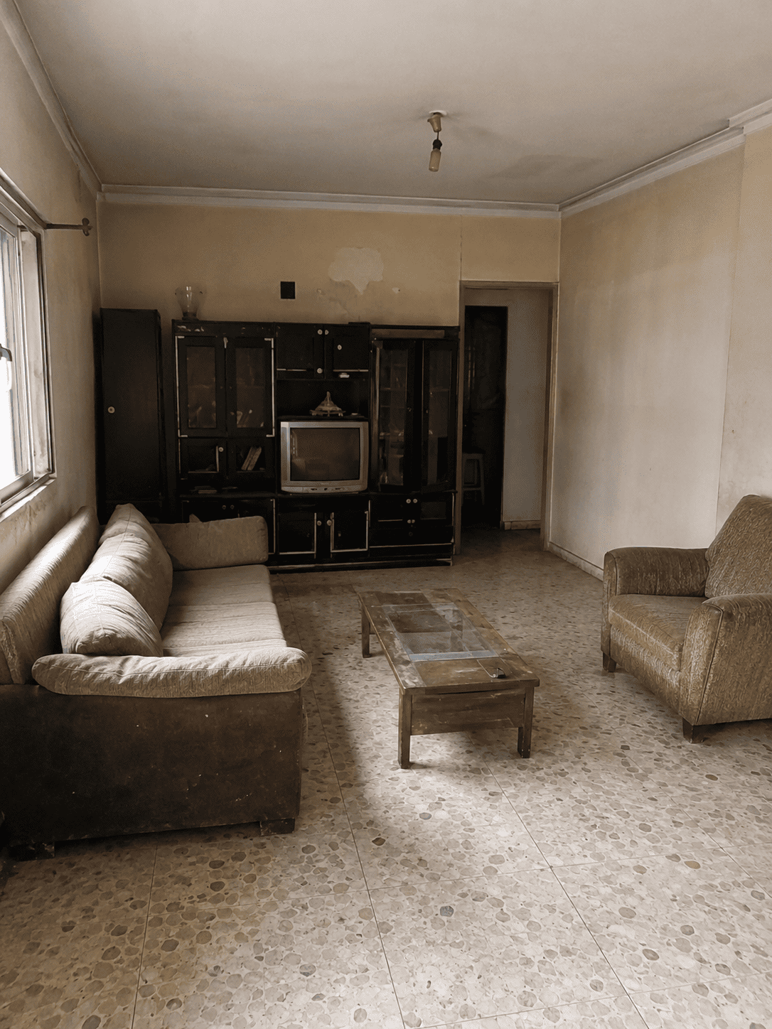 Contemporary Renovation AI before